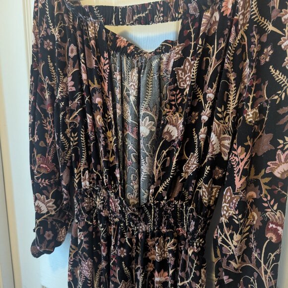 Free People floral romper - pit to pit 24" - Picture 9 of 9